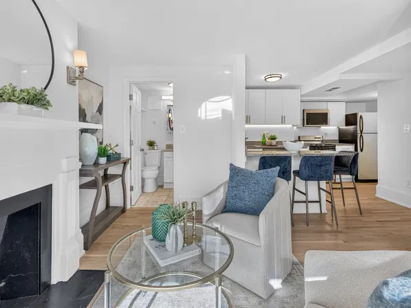 176 Commonwealth Ave APT 2, Boston, MA 02116