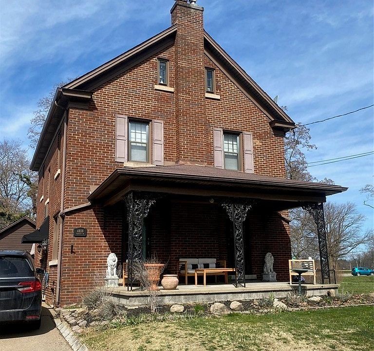 1st image of 4858 Terrace Dr