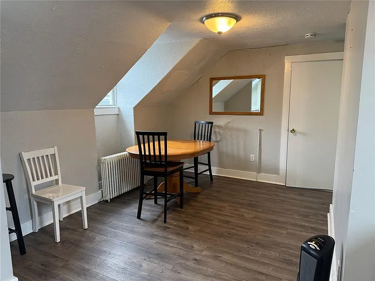 9 Ann St #2 — Photo 14