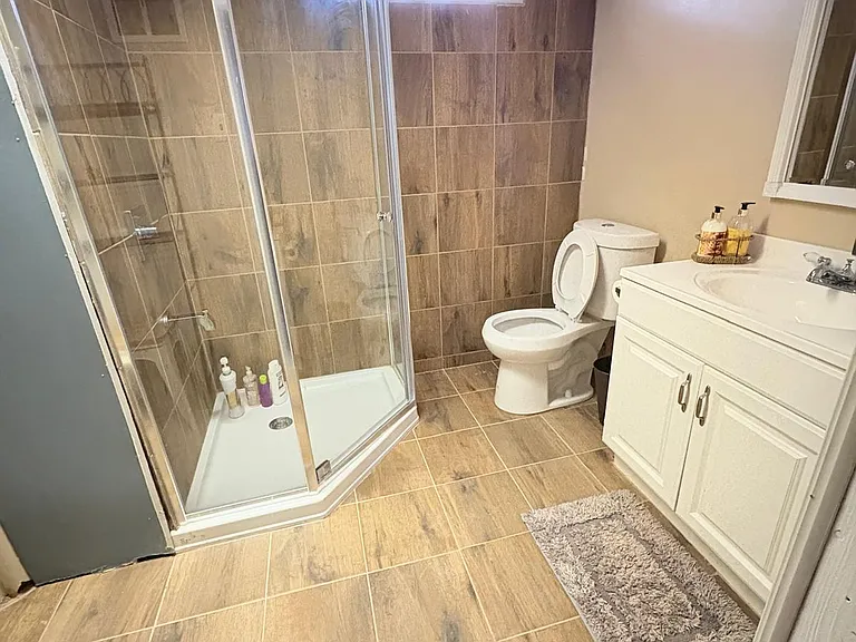 2625 Walnut St — Photo 12