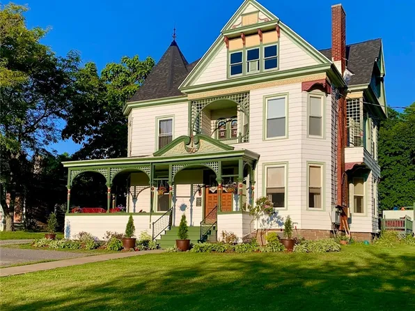 4912 N Jefferson St, Pulaski, NY 13142