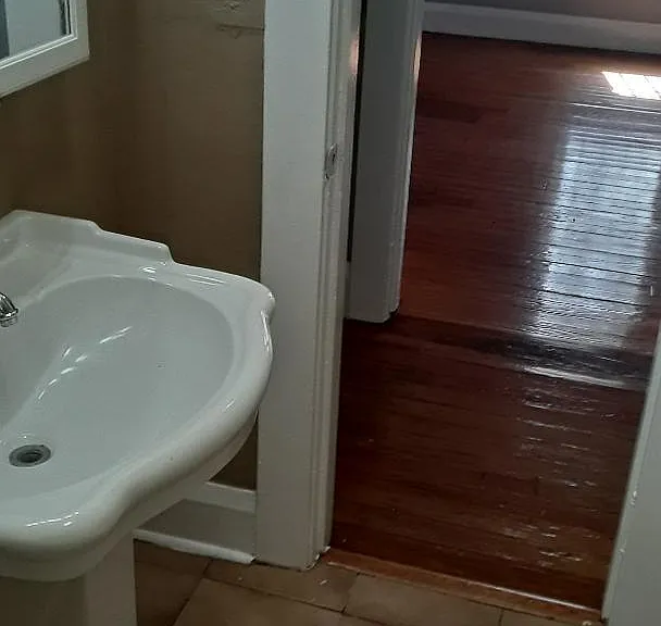 4120 N Central Ave — Photo 10