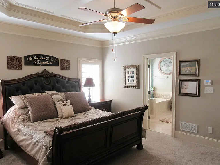 1051 Robinson Ct — Photo 13