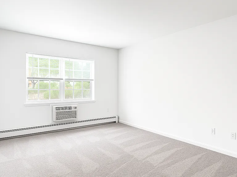 271 Main St #1-4 — Photo 3