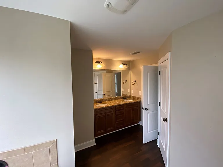 3916 Griese Ln — Photo 13
