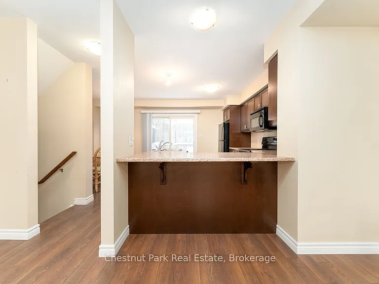 37 Silver St #16 — Photo 7