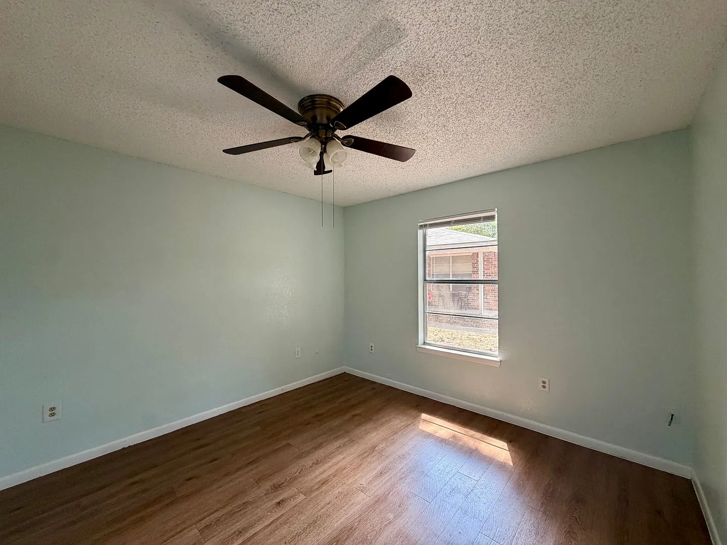 Duplex — Photo 4