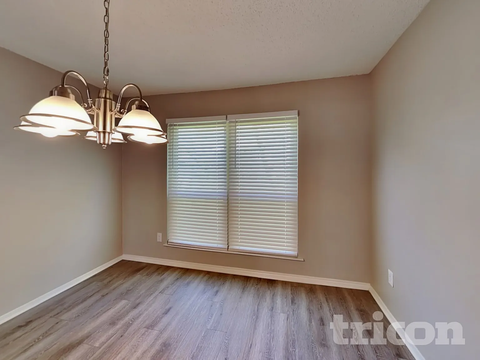 4103 Orchard Hill Dr Arlington TX — Photo 4