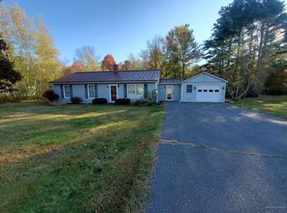 43 McArdle St, Manchester, ME 04351