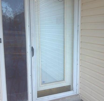 3rd image of 721 Cottonwood Ct