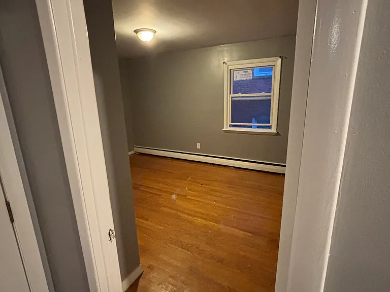 20 Brookdale Ave #1 — Photo 5