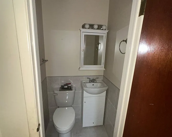 10 Darling Ave — Photo 7