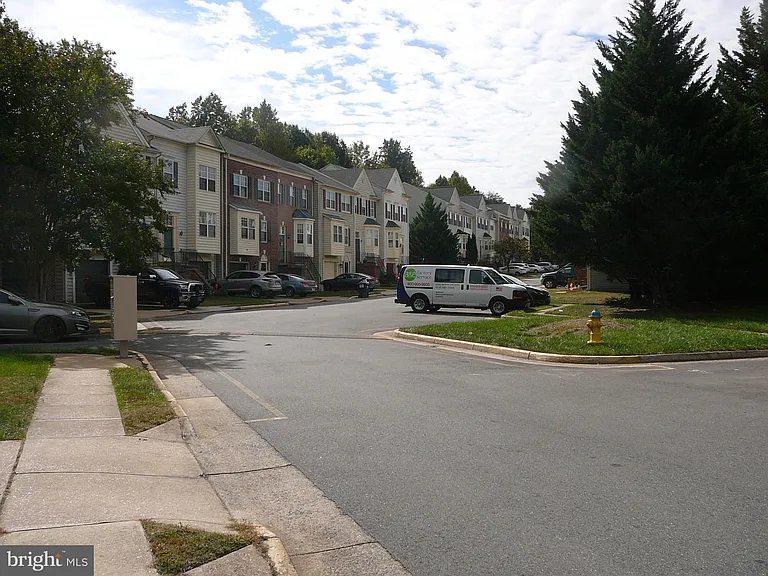 406 Park Cove Dr — Photo 29