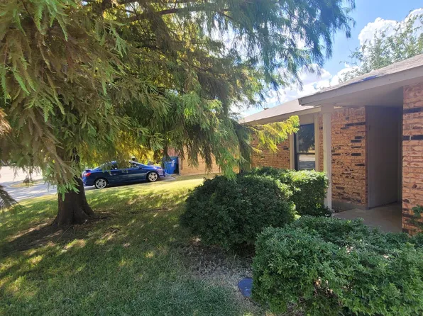 6317 Redwood Ln, Rowlett, TX 75089