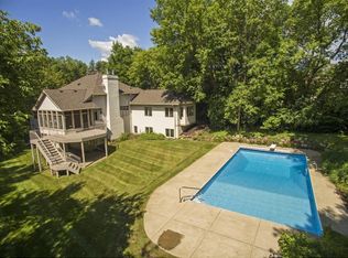 850 Old Crystal Bay Rd, Orono, MN 55391