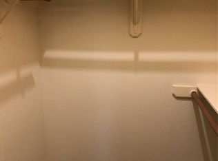 1243 Sandy Plains Ln, Houston, TX 77062