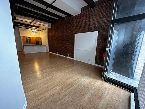 254 Friend St #1D Photo 1