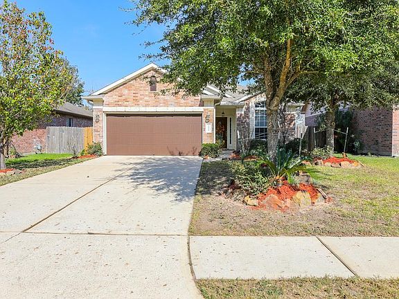 2nd image of 21425 Naples Hollow Ln