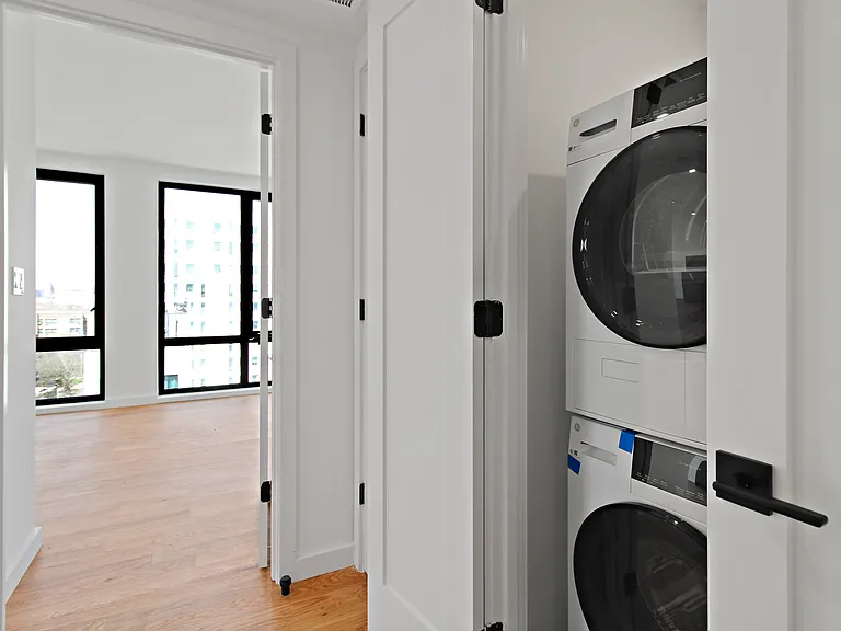 514 Herkimer St #5A — Photo 18