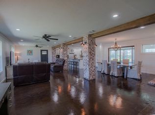 19081 Landon Rd, Gulfport, MS 39503