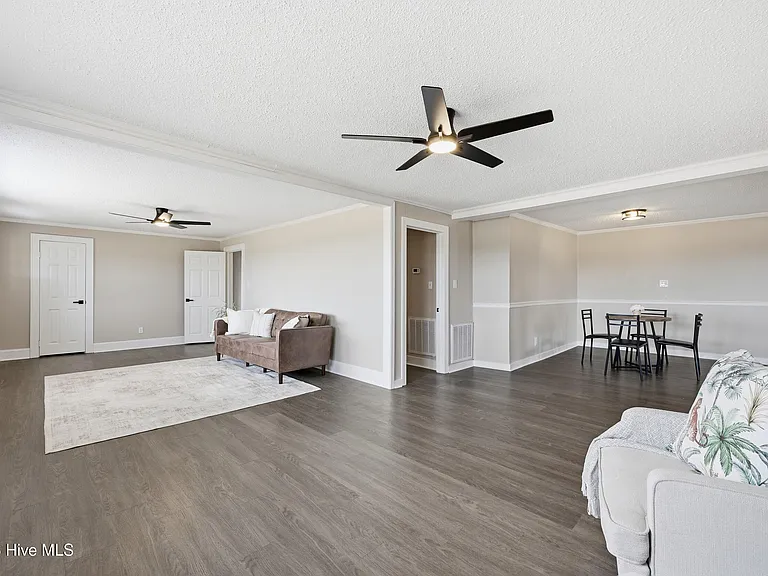 449 Sandy Ridge Rd — Photo 10