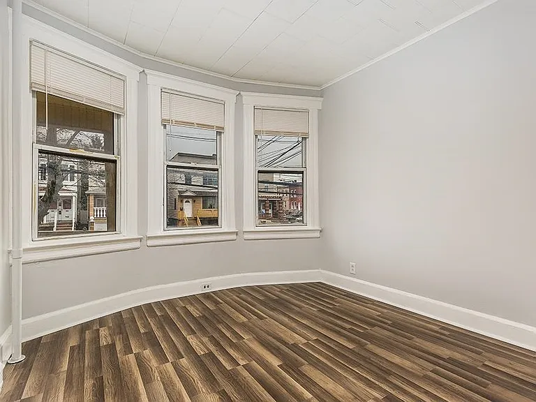 342 Avenue E #1 — Photo 1