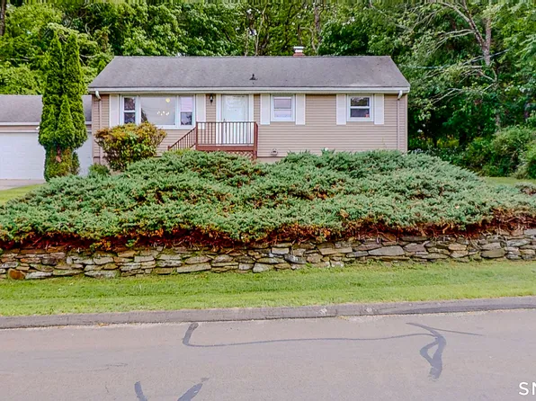 41 Capitol Drive, Shelton, CT 06484