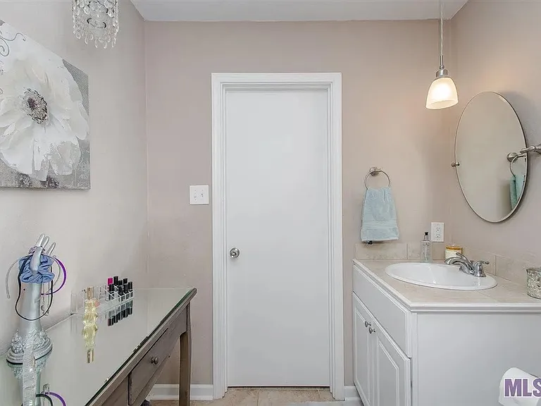 5245 Cumberland Cove Dr — Photo 14