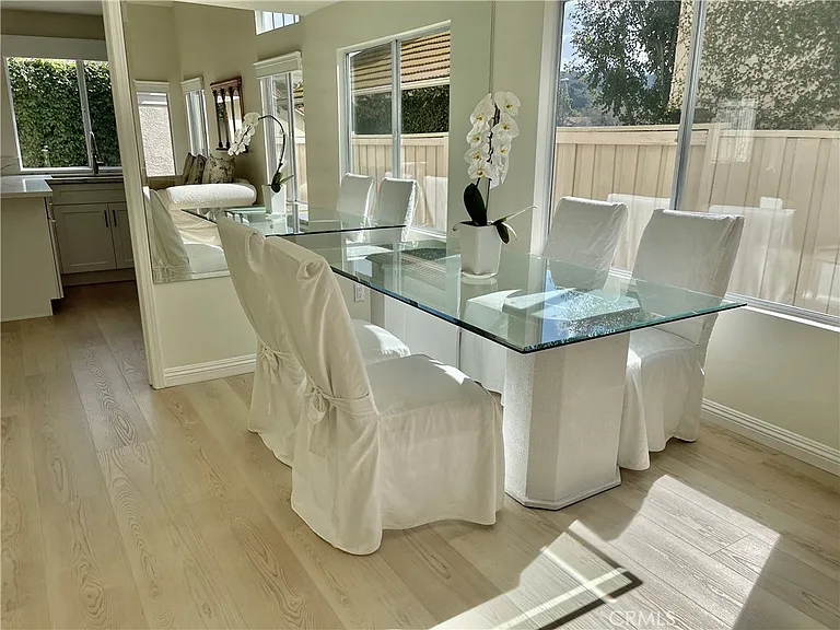 4110 Lost Springs Dr — Photo 4