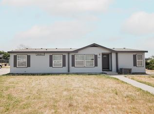 1904 E Helena St, Pasco, WA 99301