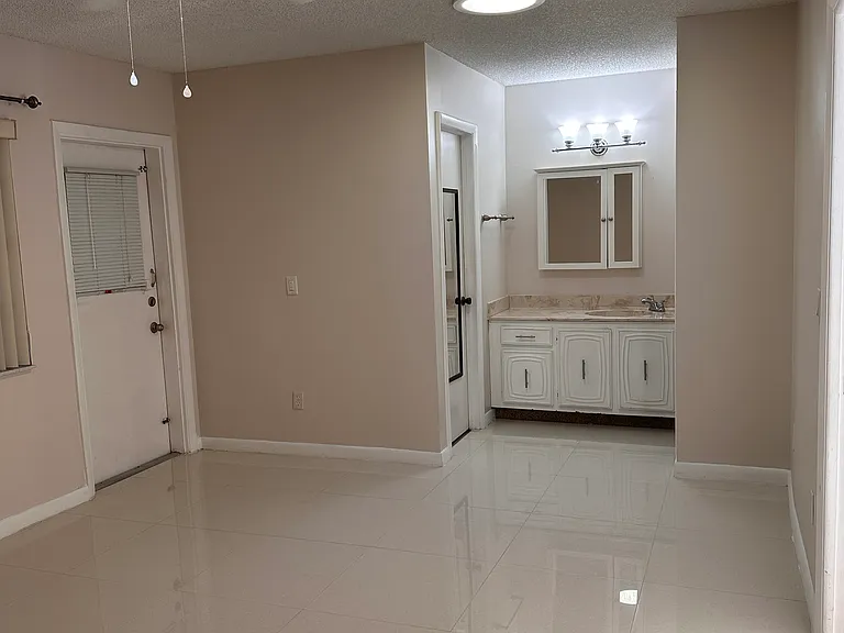 1324 Mesa Dr #215C — Photo 10