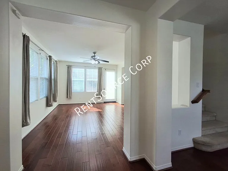 28408 Camino Del Arte Dr — Photo 3