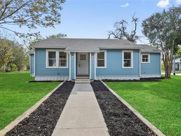 603 E Cedar St, Seguin, TX 78155