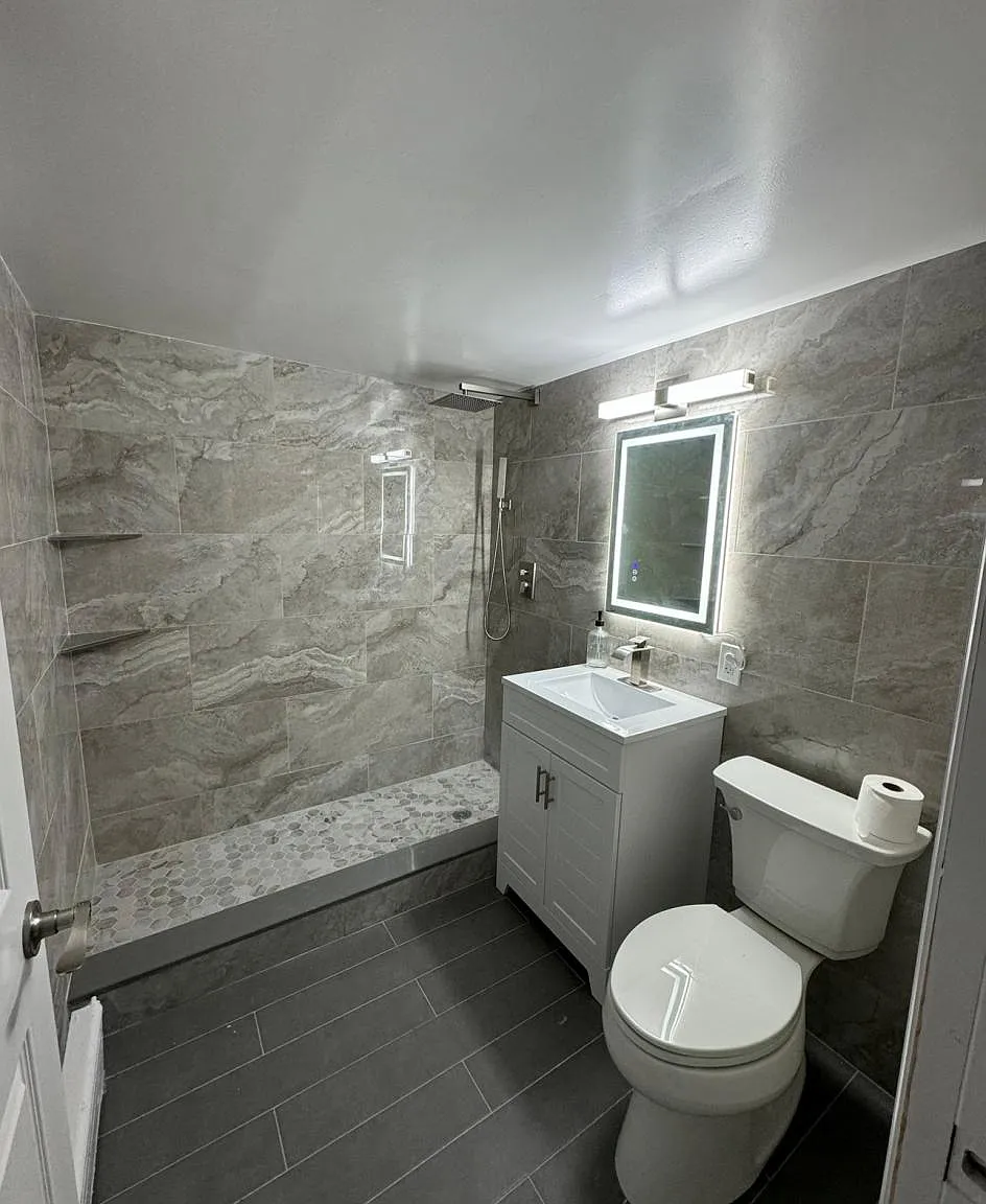 2 bed, 1000 sqft, $2,900 — Photo 1