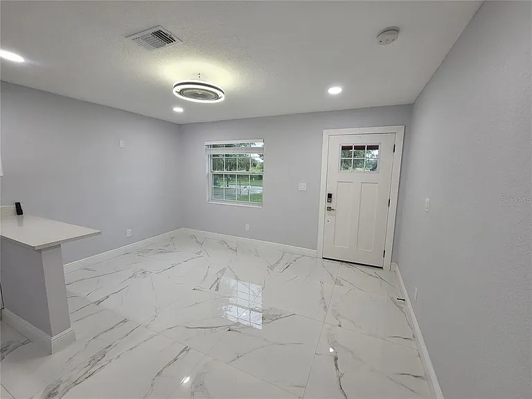 7813 Lakeshore Dr #B — Photo 23
