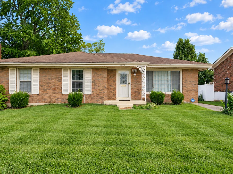 7209 Lawnside Dr
