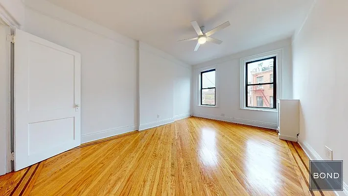 Rented by Bond New York | media 1