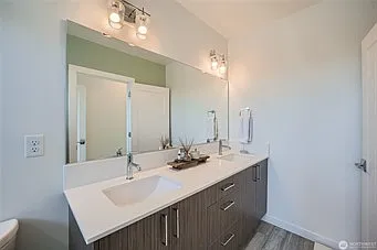 1012 NE 112th St #1012 — Photo 10