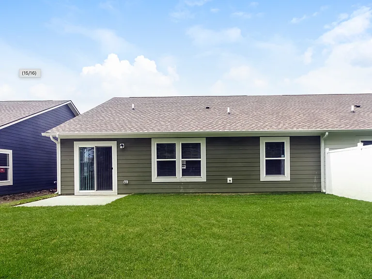 8813 Georgina St — Photo 14
