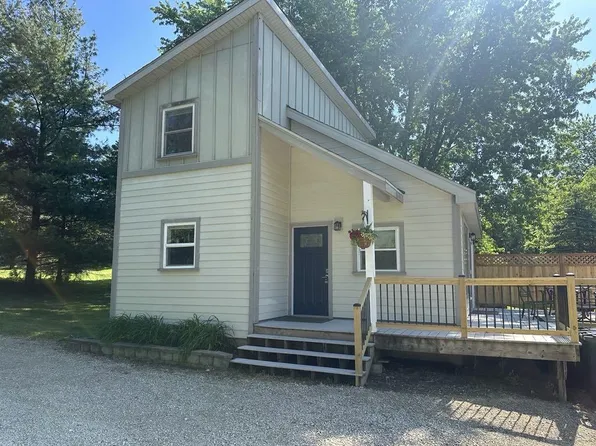 N7373 Mariner Hills CIRCLE, Elkhorn, WI 53121