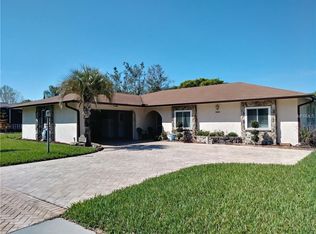 11115 Island Pine Dr, Port Richey, FL 34668