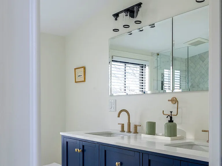 7.9 Dearborn St #3 — Photo 15