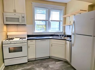 Bay Window Properties, Saint Louis, MO 63105