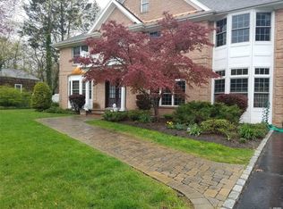 5 Talbot Pl, Huntington Station, NY 11746