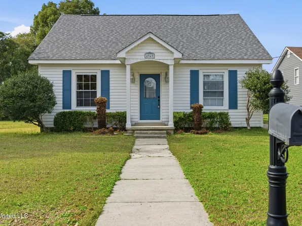 4949 Magnolia St, Moss Point, MS 39563