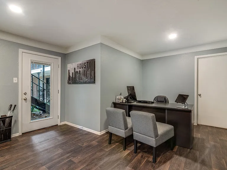 Our Windsor Communities team is ready to provide you with a personalized tour