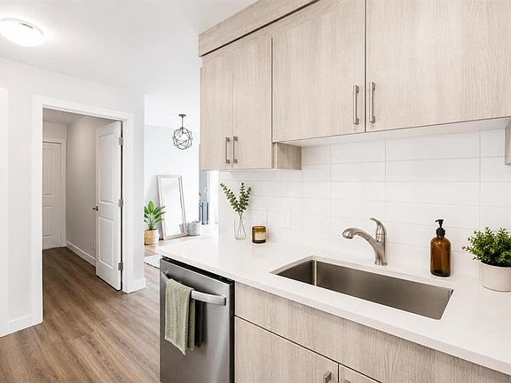 4th image of 6118 E 80th Ave NE #3209