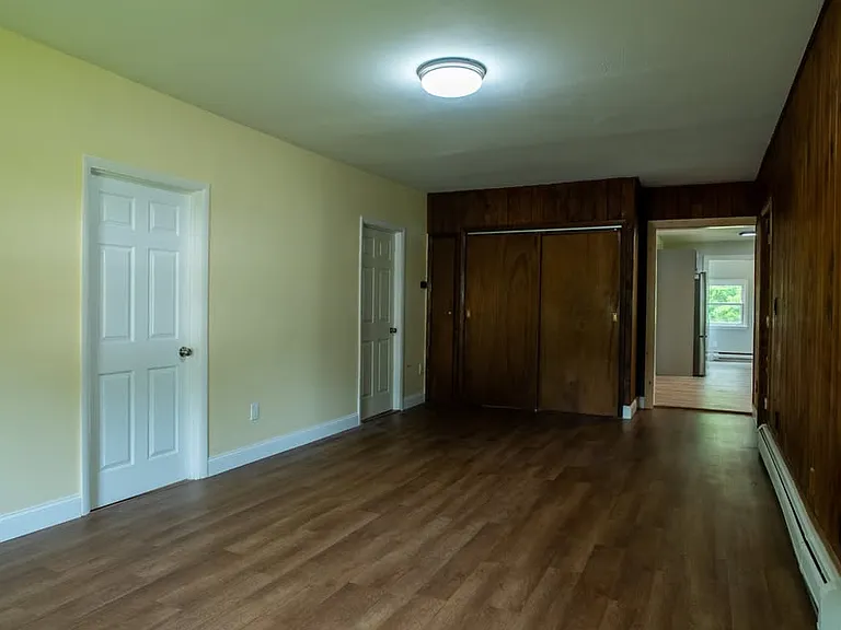 225 Upper Sherman Ave #1 — Photo 3