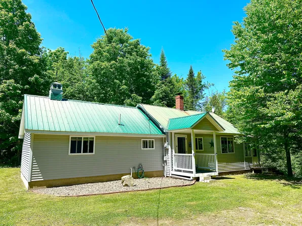1050 E Plantation Road, Blaine, ME 04734
