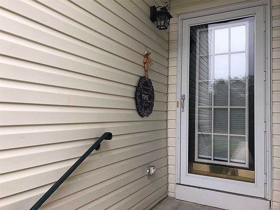 2nd image of 1803 Eve Ann Dr
